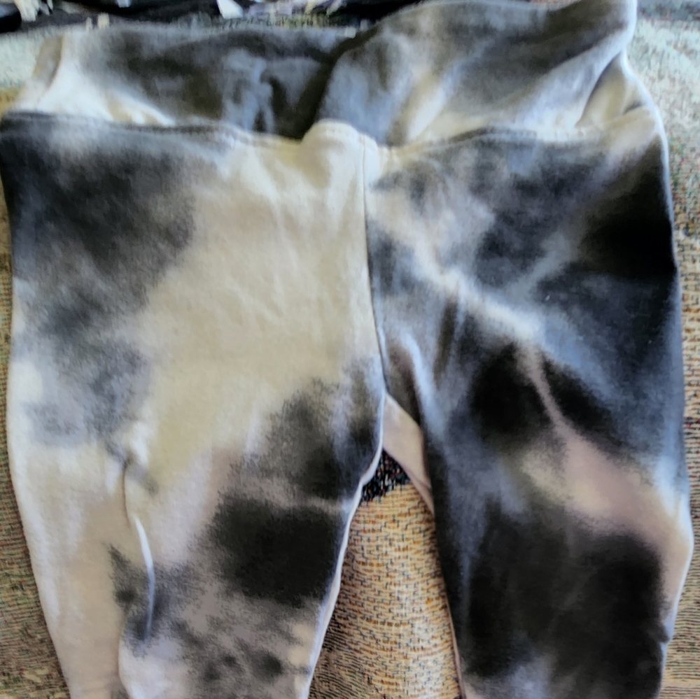 BRAND NEW LEGGING FOR TODDLER GIRL